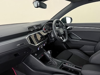 Used Audi Q3 2023 for sale - 79292836: Photo