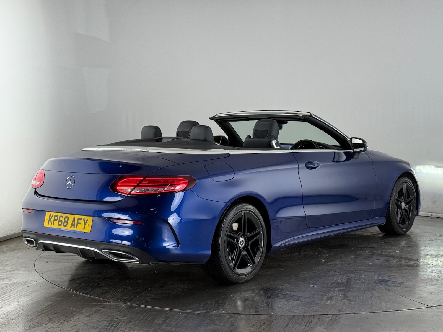 Used Mercedes-Benz C Class 2018 for sale - 77696911: Photo 4