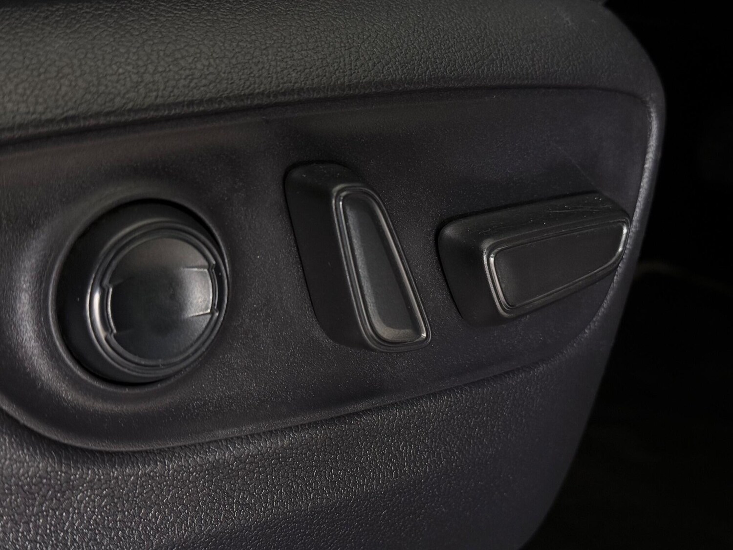 Used Toyota RAV4 2022 for sale - 77292158: Photo 14