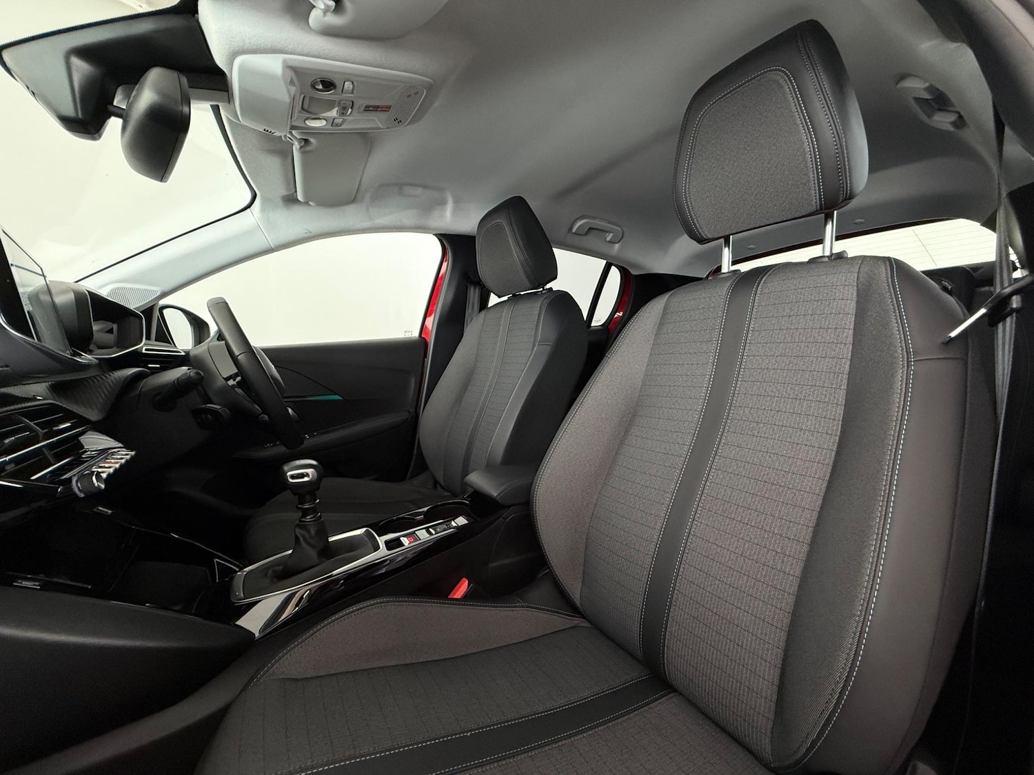 Used Peugeot 208 2023 for sale - 77181259: Photo 13