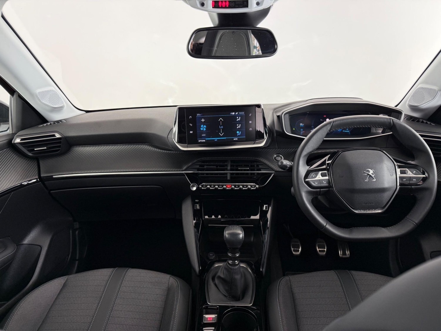 Used Peugeot 208 2023 for sale - 77181259: Photo 15