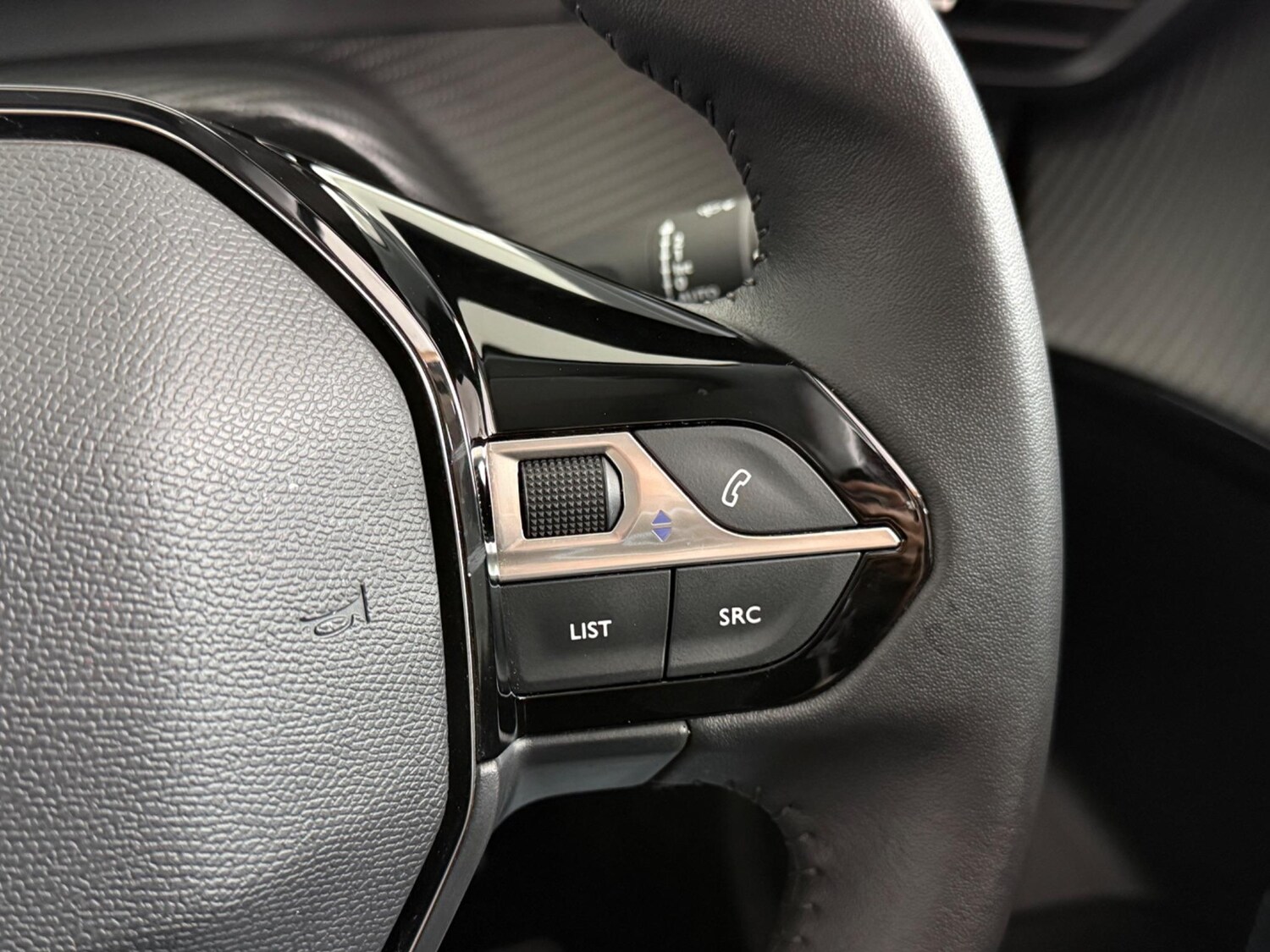 Used Peugeot 208 2023 for sale - 77181259: Photo 17