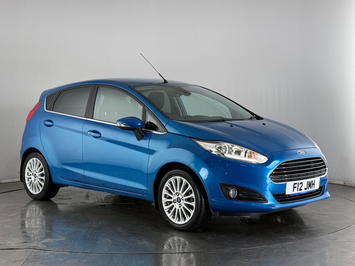 Used Ford Fiesta 2015 for sale - 77889101: Photo 1