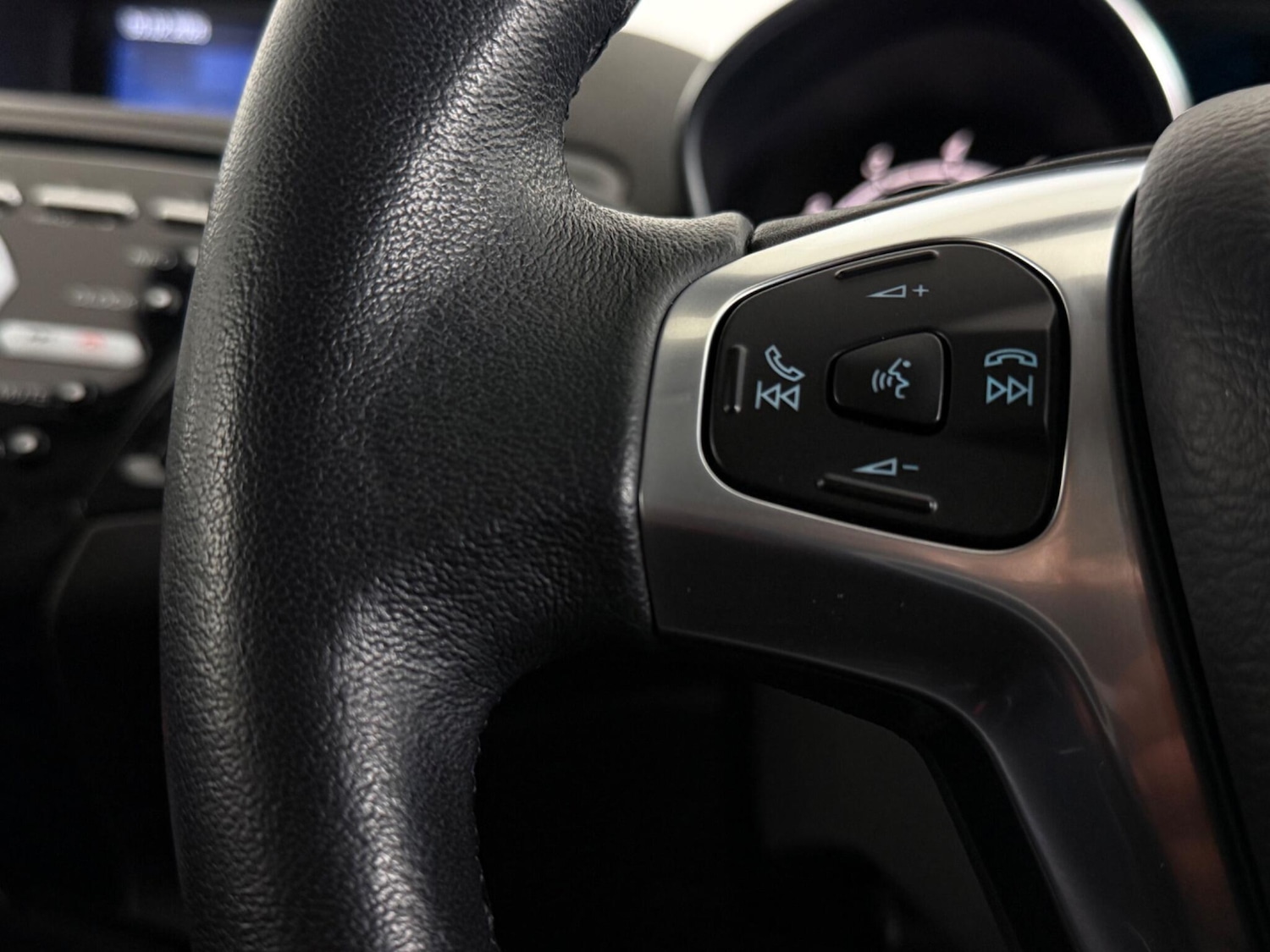 Used Ford Fiesta 2015 for sale - 77889101: Photo 18