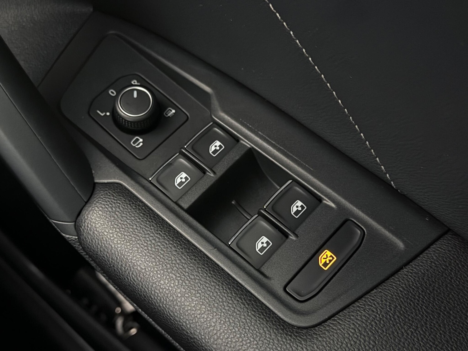 Used Volkswagen Tiguan 2019 for sale - 77243326: Photo 18