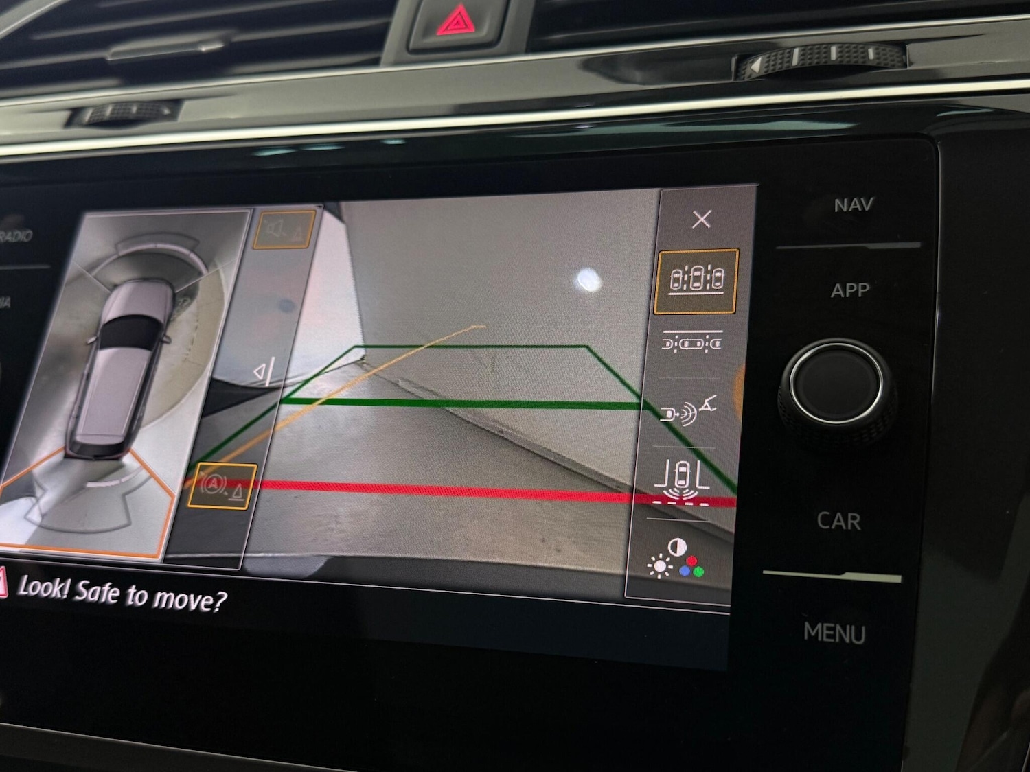 Used Volkswagen Tiguan 2019 for sale - 77243326: Photo 36