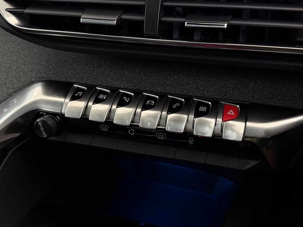 Used Peugeot 3008 2019 for sale - 75992553: Photo 43