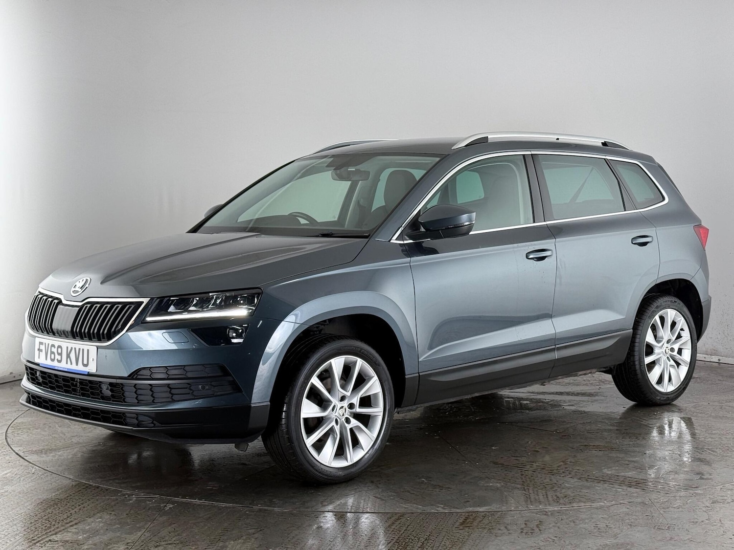 Used Skoda Karoq for sale - 76468073: Photo 3