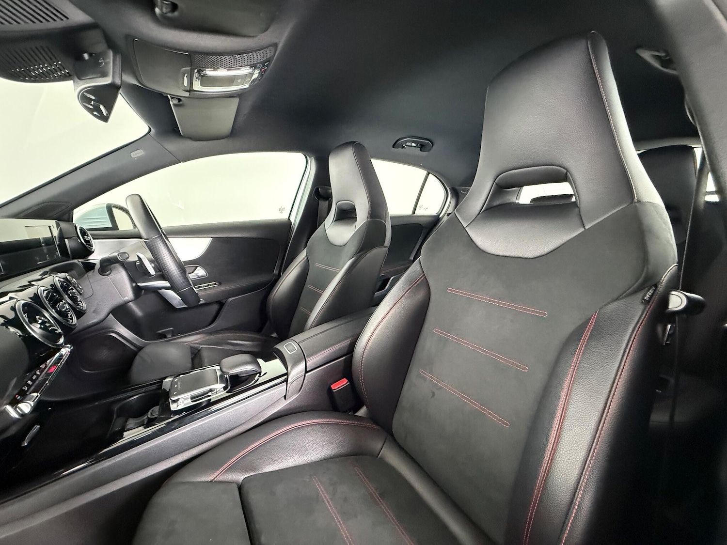 Used Mercedes-Benz A-Class 2018 for sale - 76468764: Photo 15