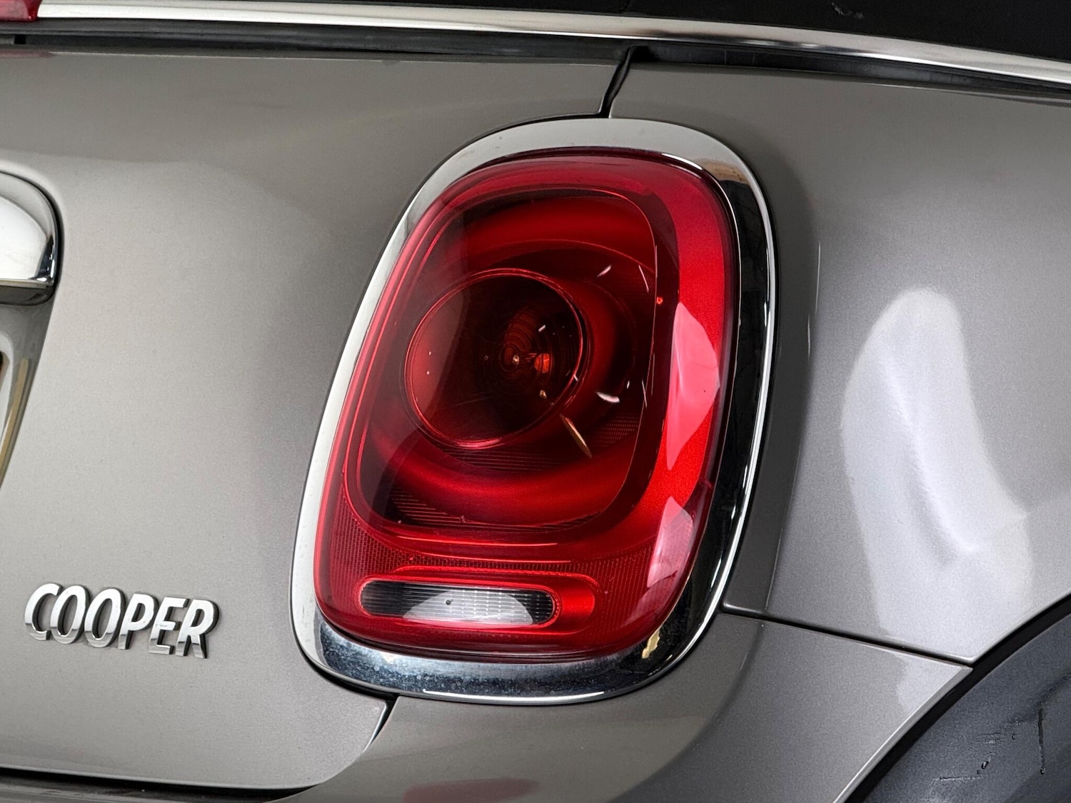 Used MINI Convertible 2017 for sale - 76468436: Photo 19