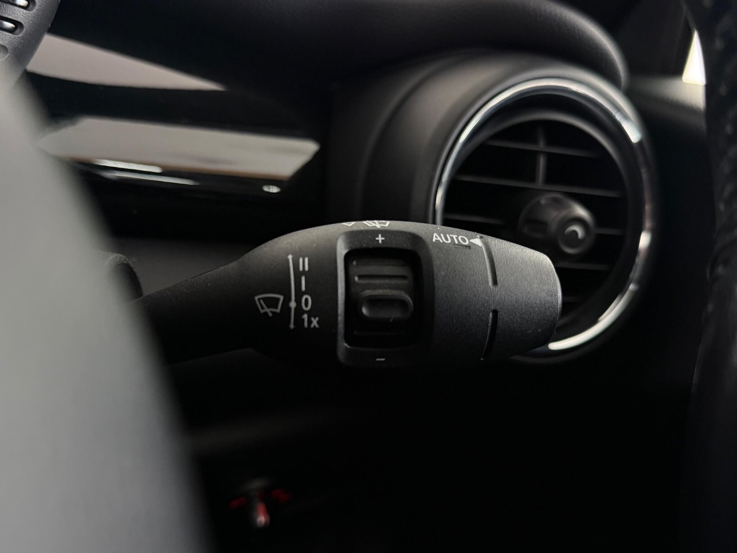 Used MINI Convertible 2017 for sale - 76468436: Photo 34