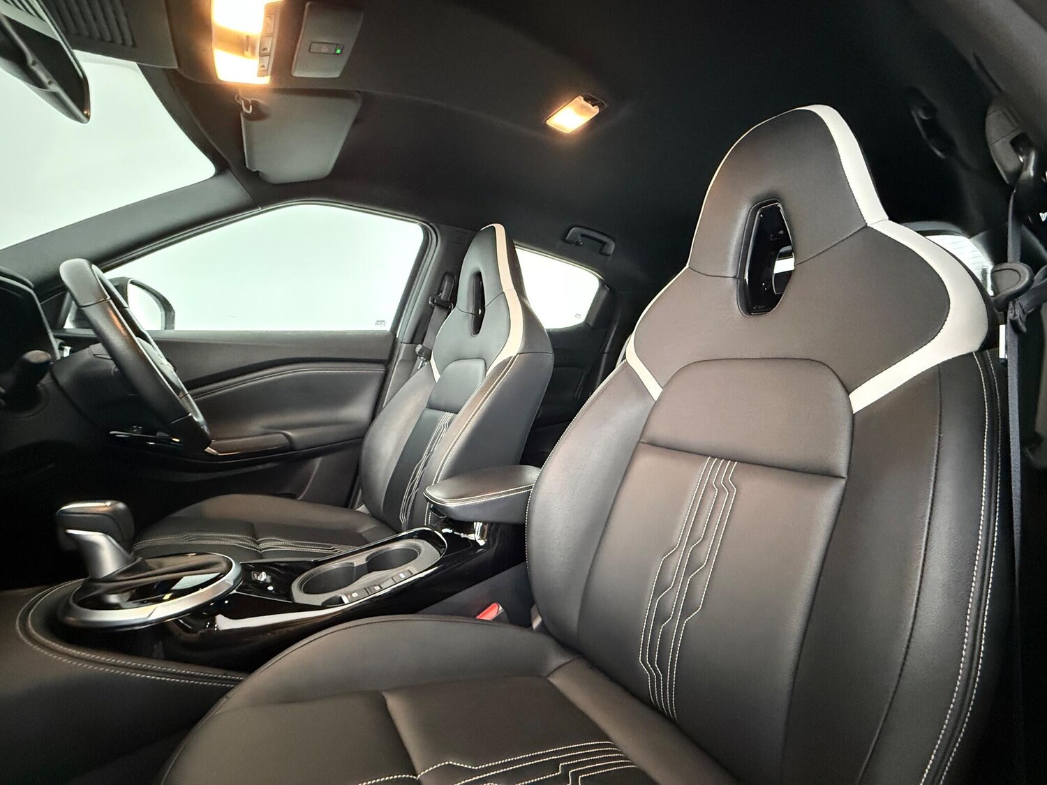 Used Nissan Juke 2022 for sale - 76645579: Photo 18