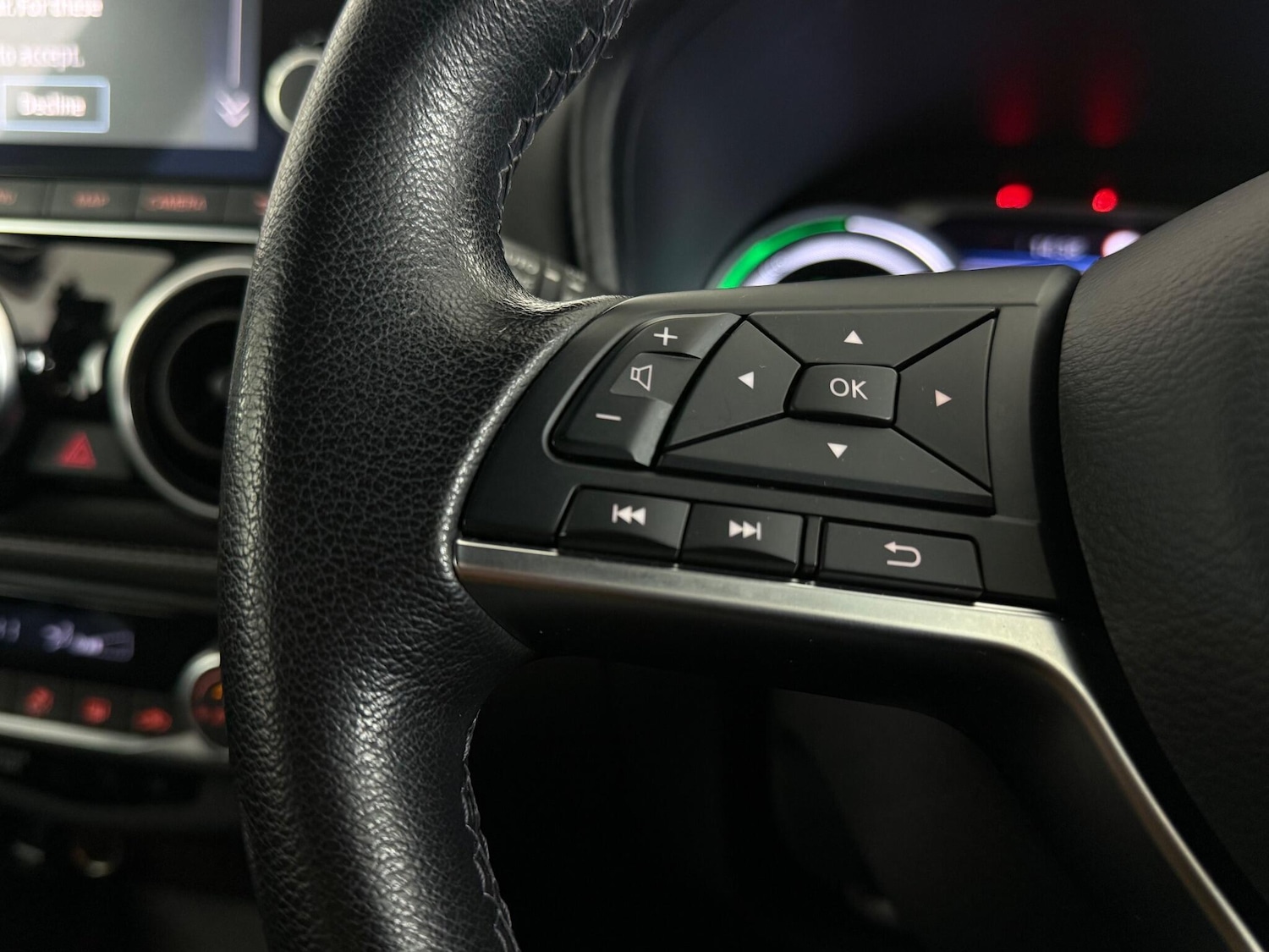 Used Nissan Juke 2022 for sale - 76645579: Photo 23