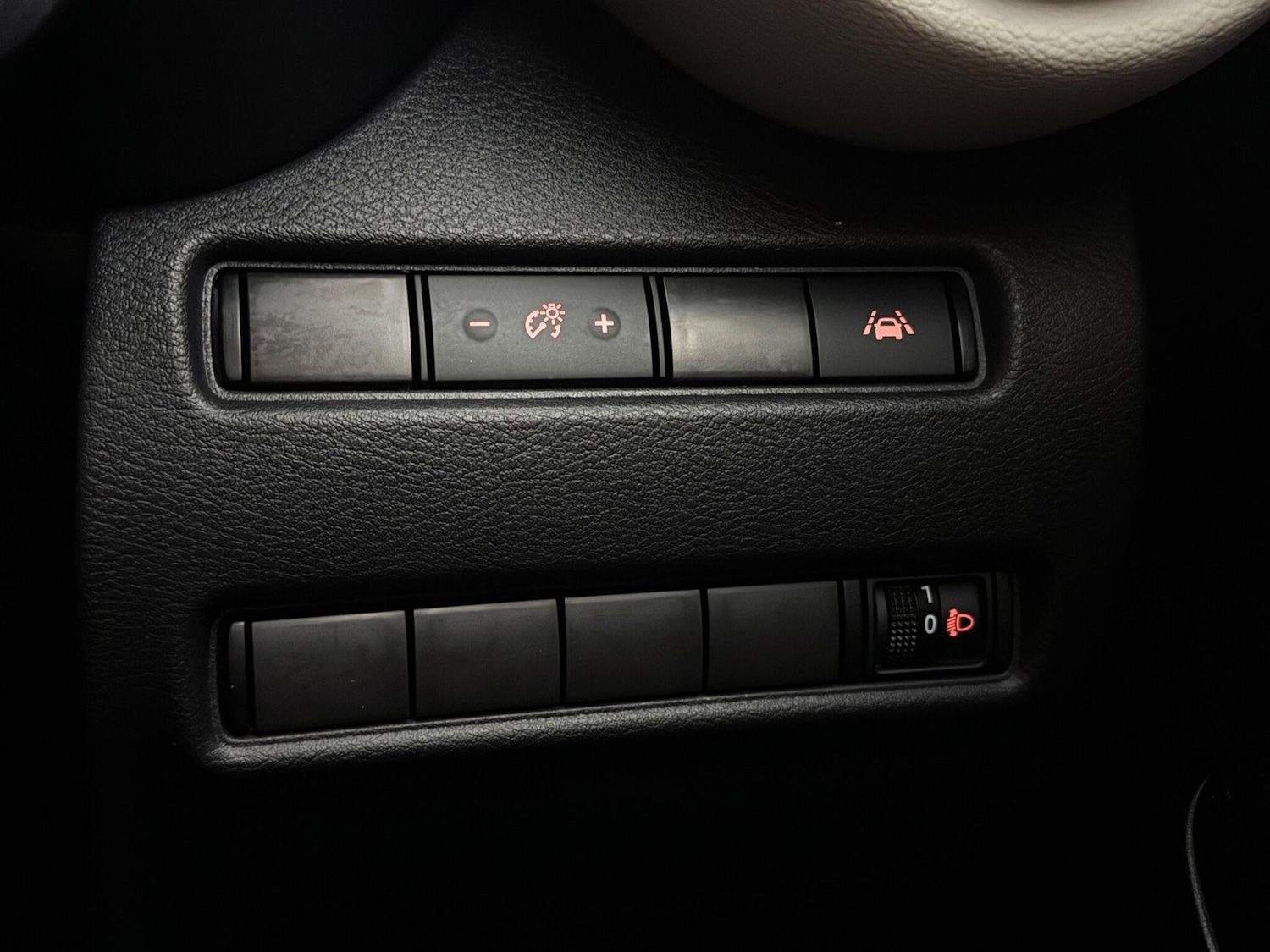 Used Nissan Juke 2022 for sale - 76645579: Photo 26