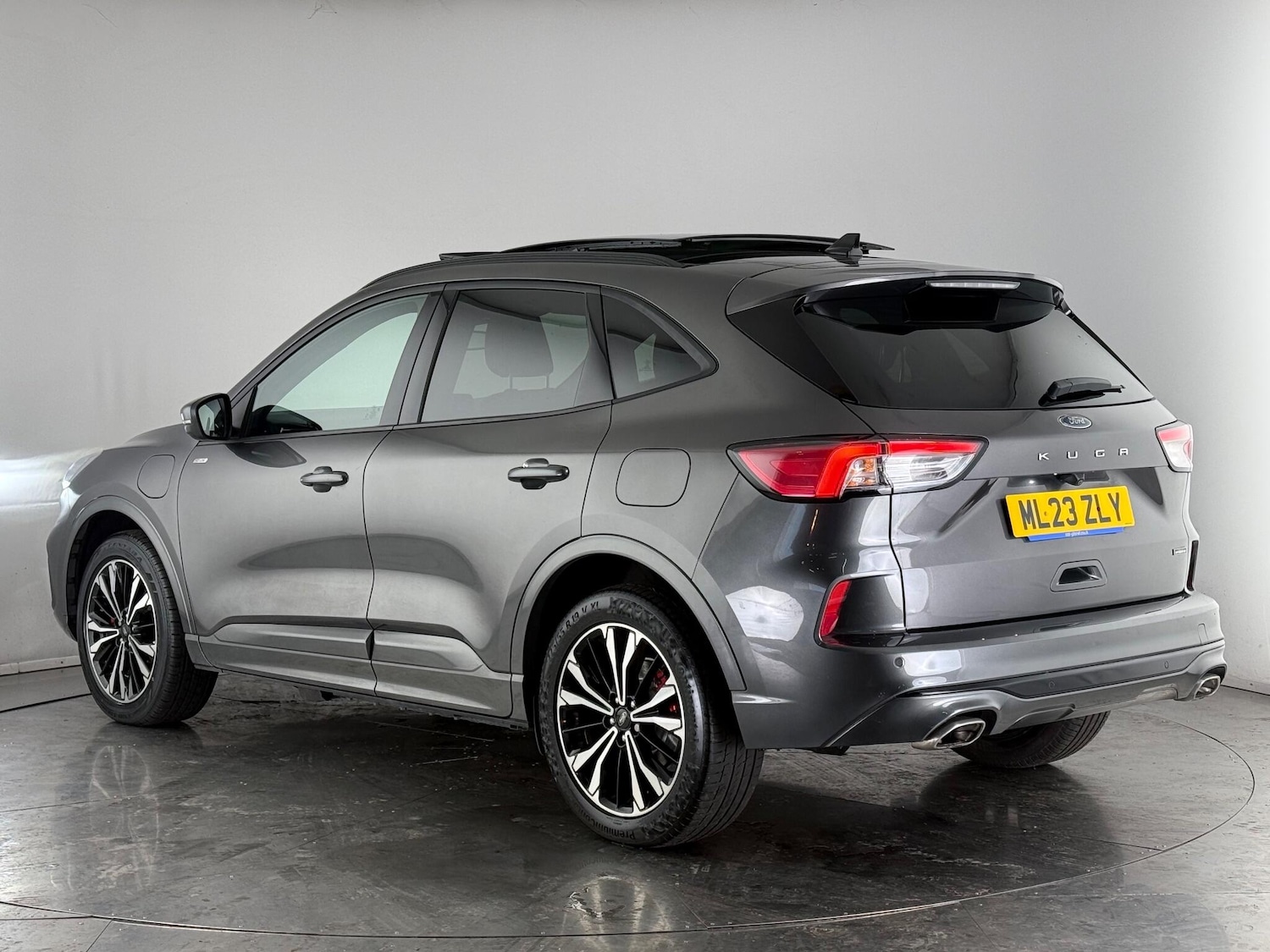 Used Ford Kuga 2023 for sale - 76468324: Photo 5