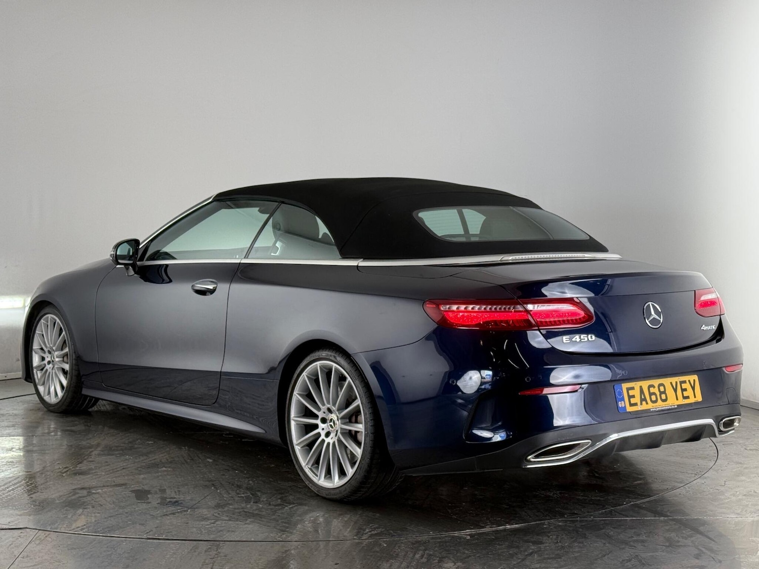 Used Mercedes-Benz E Class 2018 for sale - 76512709: Photo 11