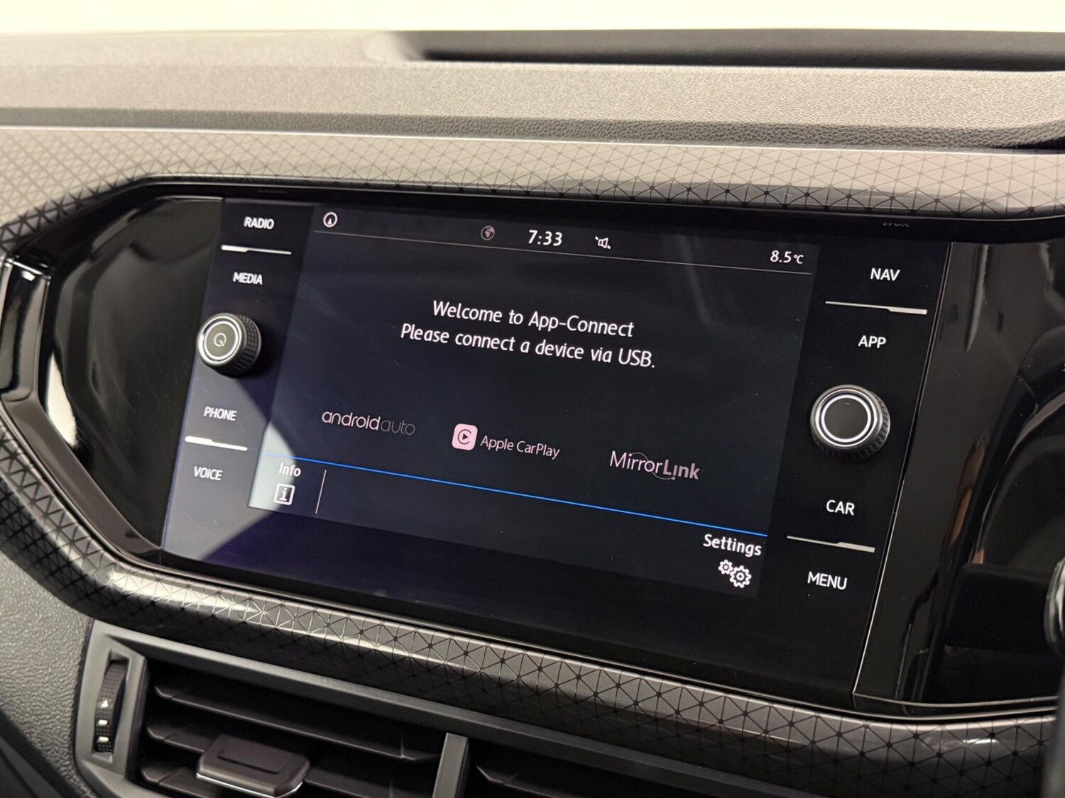 Used Volkswagen T-Cross 2020 for sale - 77701824: Photo 27