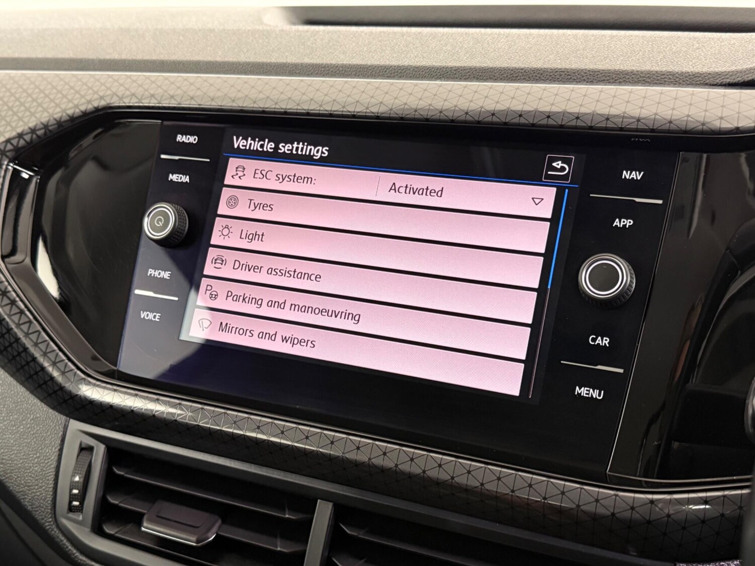 Used Volkswagen T-Cross 2020 for sale - 77701824: Photo 31