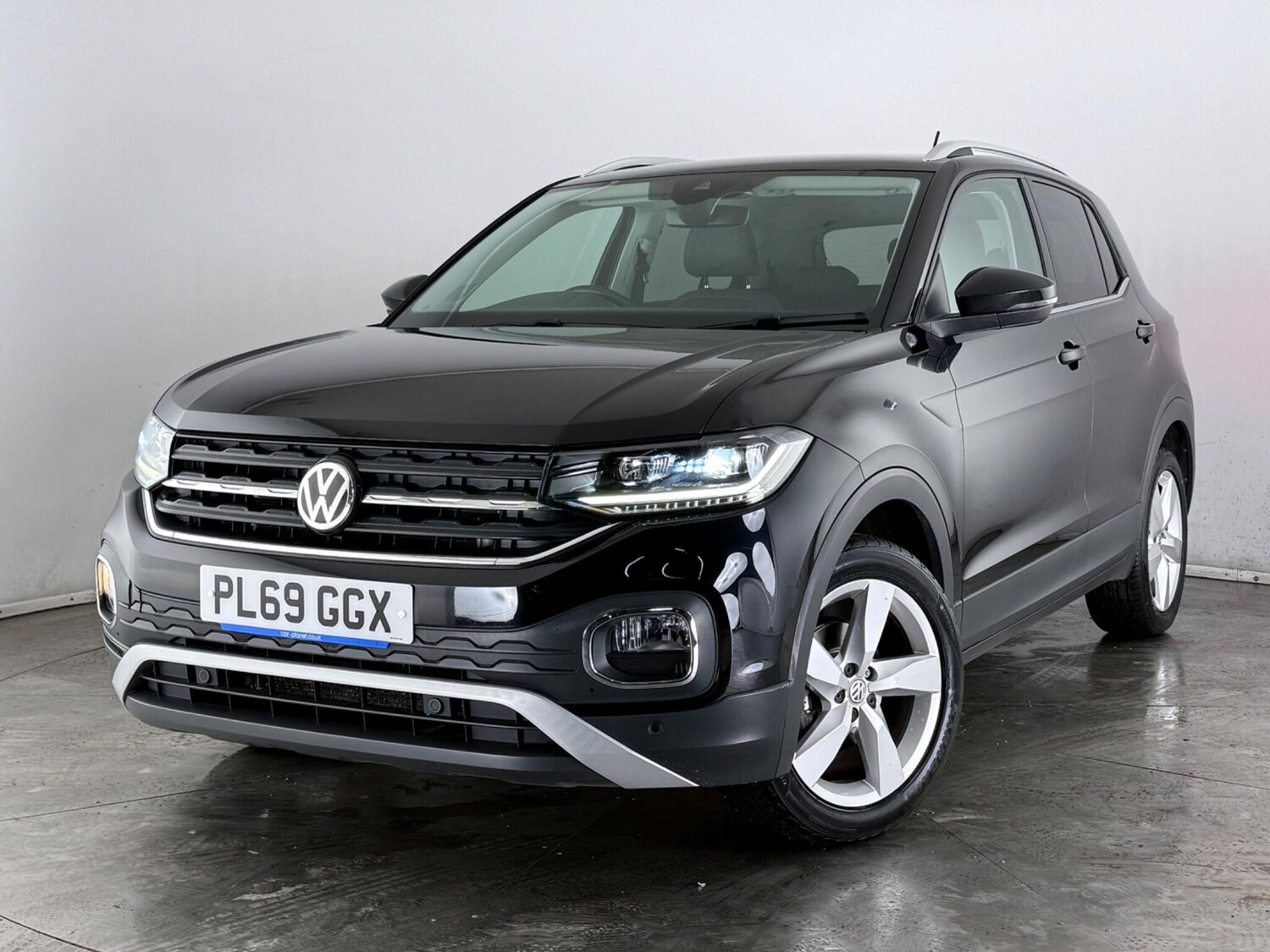 Used Volkswagen T-Cross 2020 for sale - 77701824: Photo 41