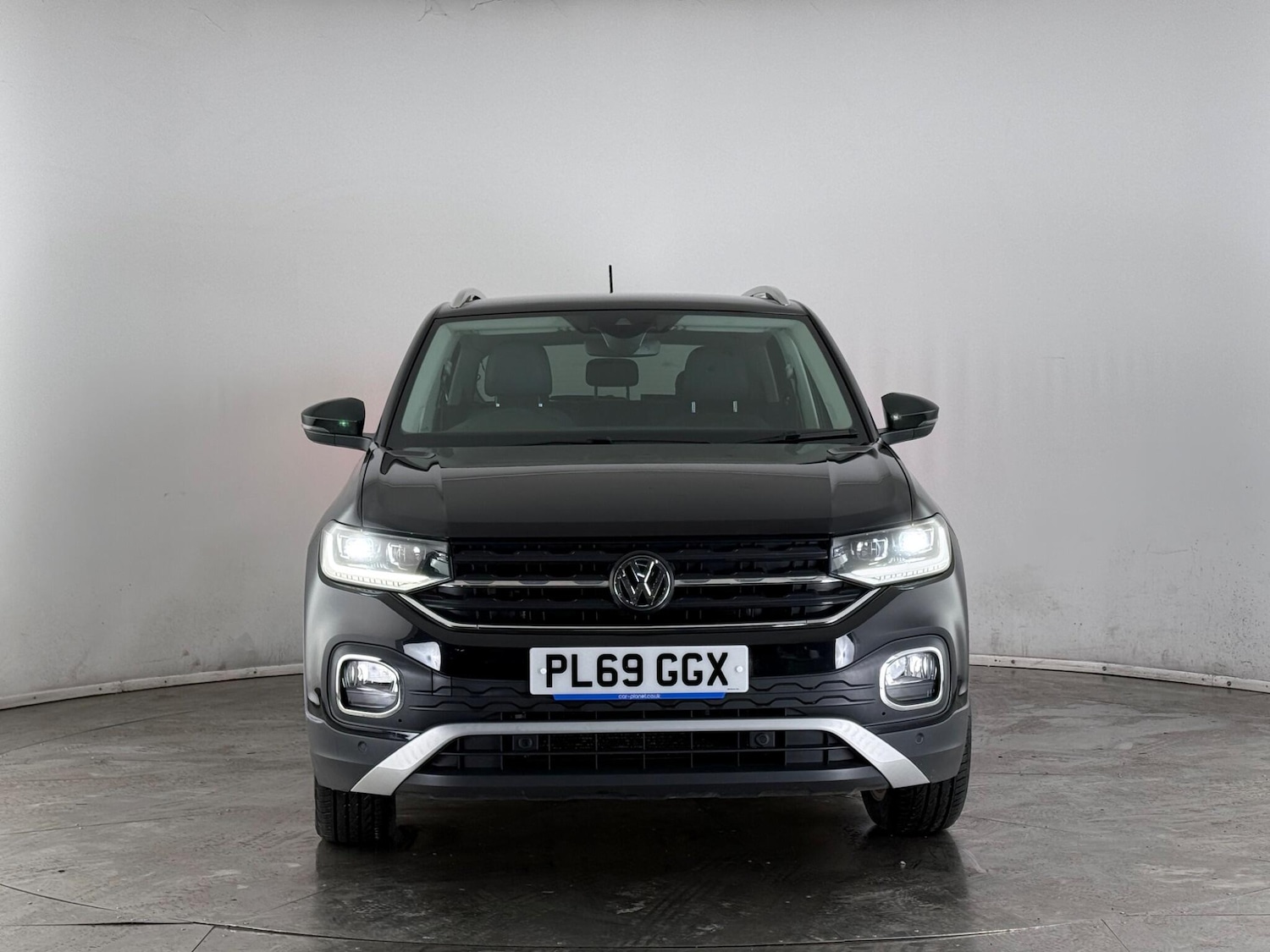 Used Volkswagen T-Cross 2020 for sale - 77701824: Photo 5