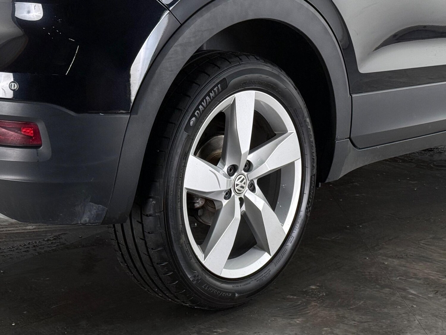 Used Volkswagen T-Cross 2020 for sale - 77701824: Photo 9