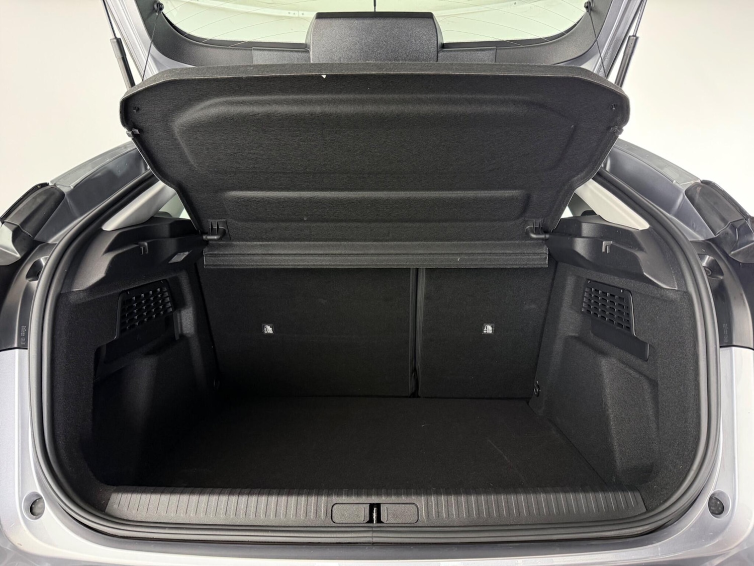 Used Citroen C4 2023 for sale - 77617560: Photo 9