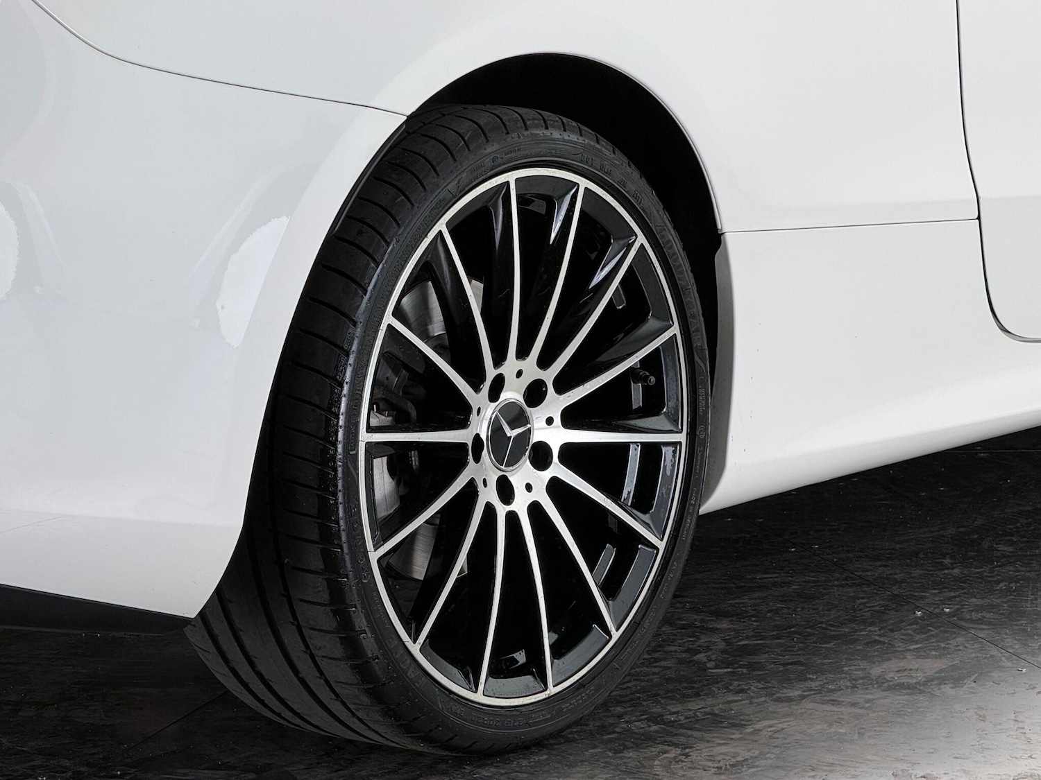 Used Mercedes-Benz E Class 2019 for sale - 77016596: Photo 12