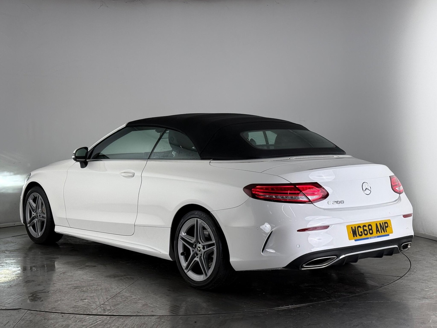 Used Mercedes-Benz C Class 2018 for sale - 76468132: Photo 13