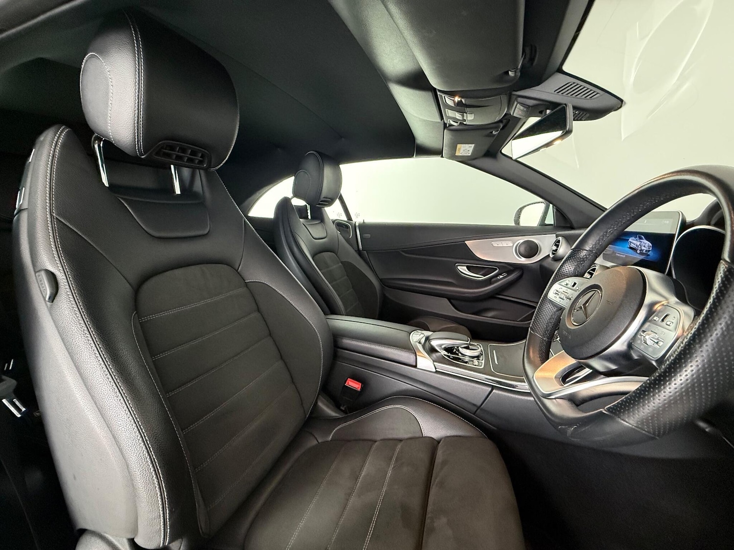 Used Mercedes-Benz C Class 2018 for sale - 76468132: Photo 21