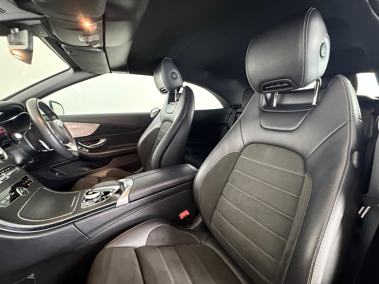 Used Mercedes-Benz C Class 2018 for sale - 76468132: Photo 23