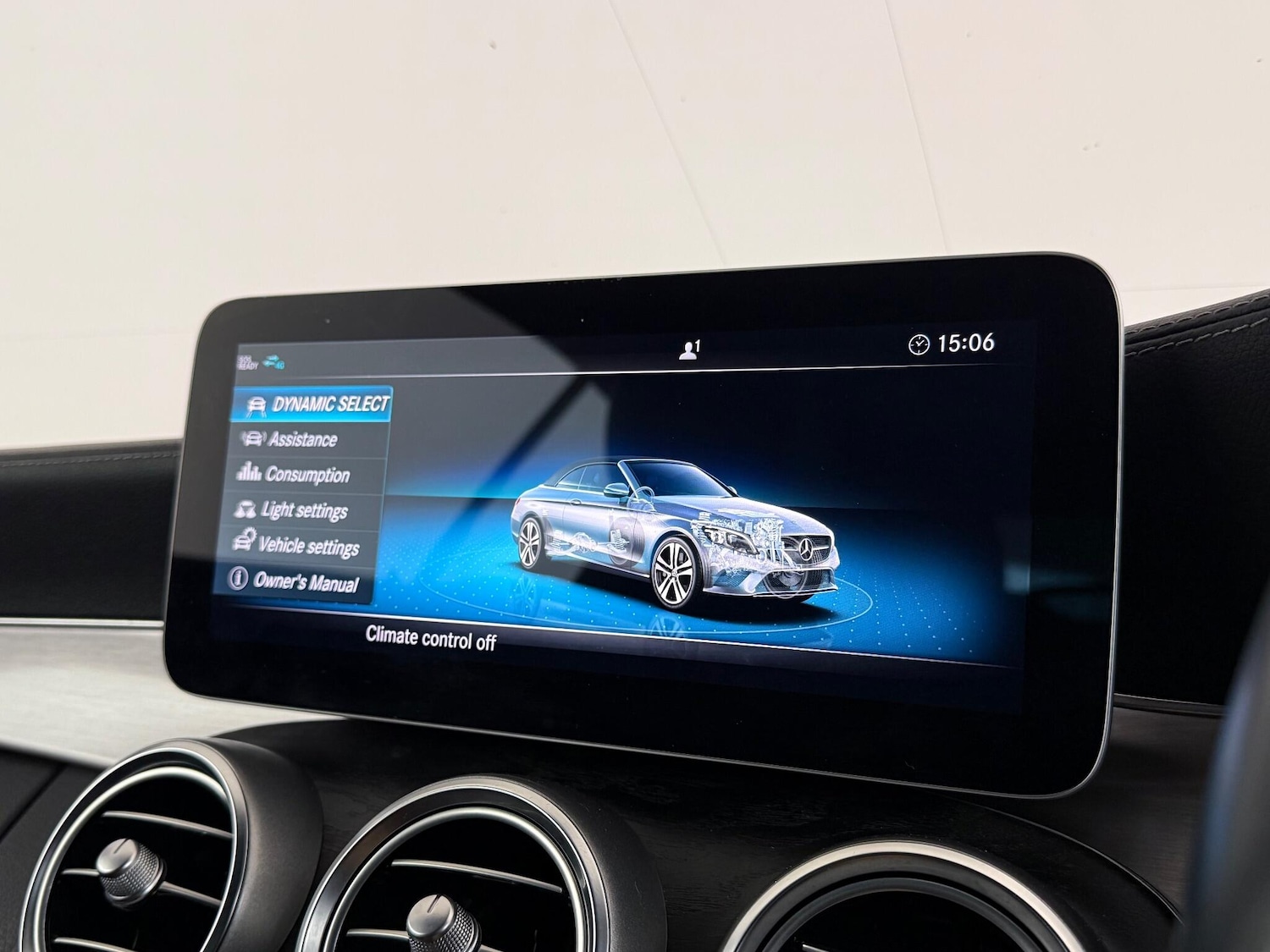 Used Mercedes-Benz C Class 2018 for sale - 76468132: Photo 38