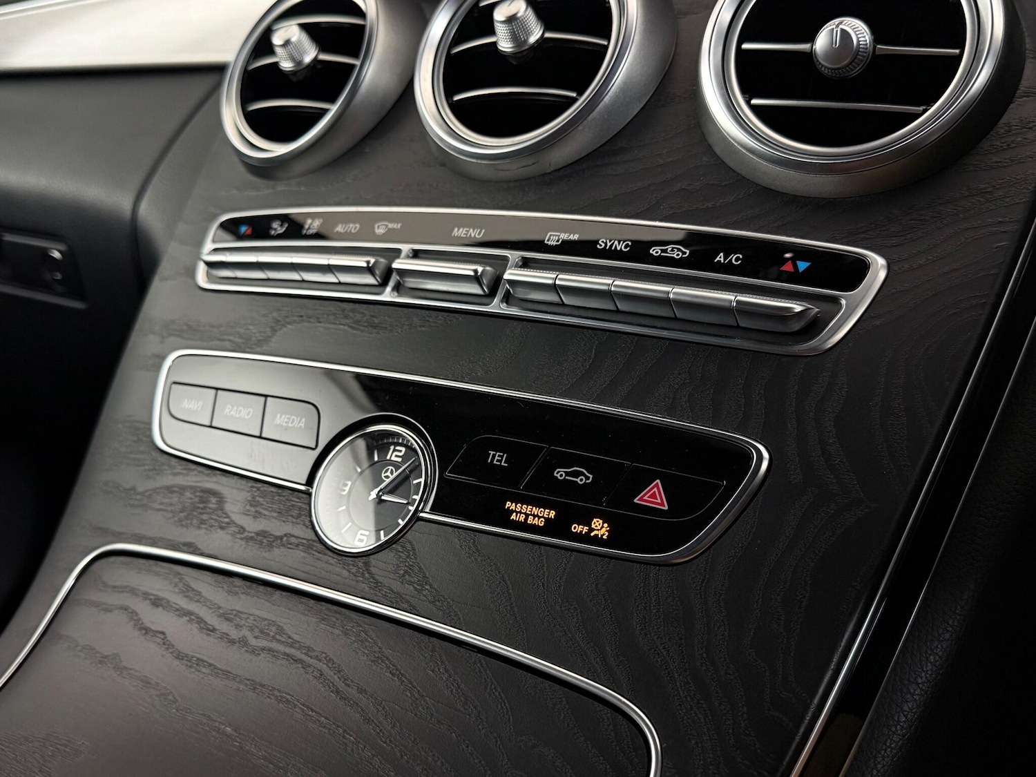 Used Mercedes-Benz C Class 2018 for sale - 76468132: Photo 44