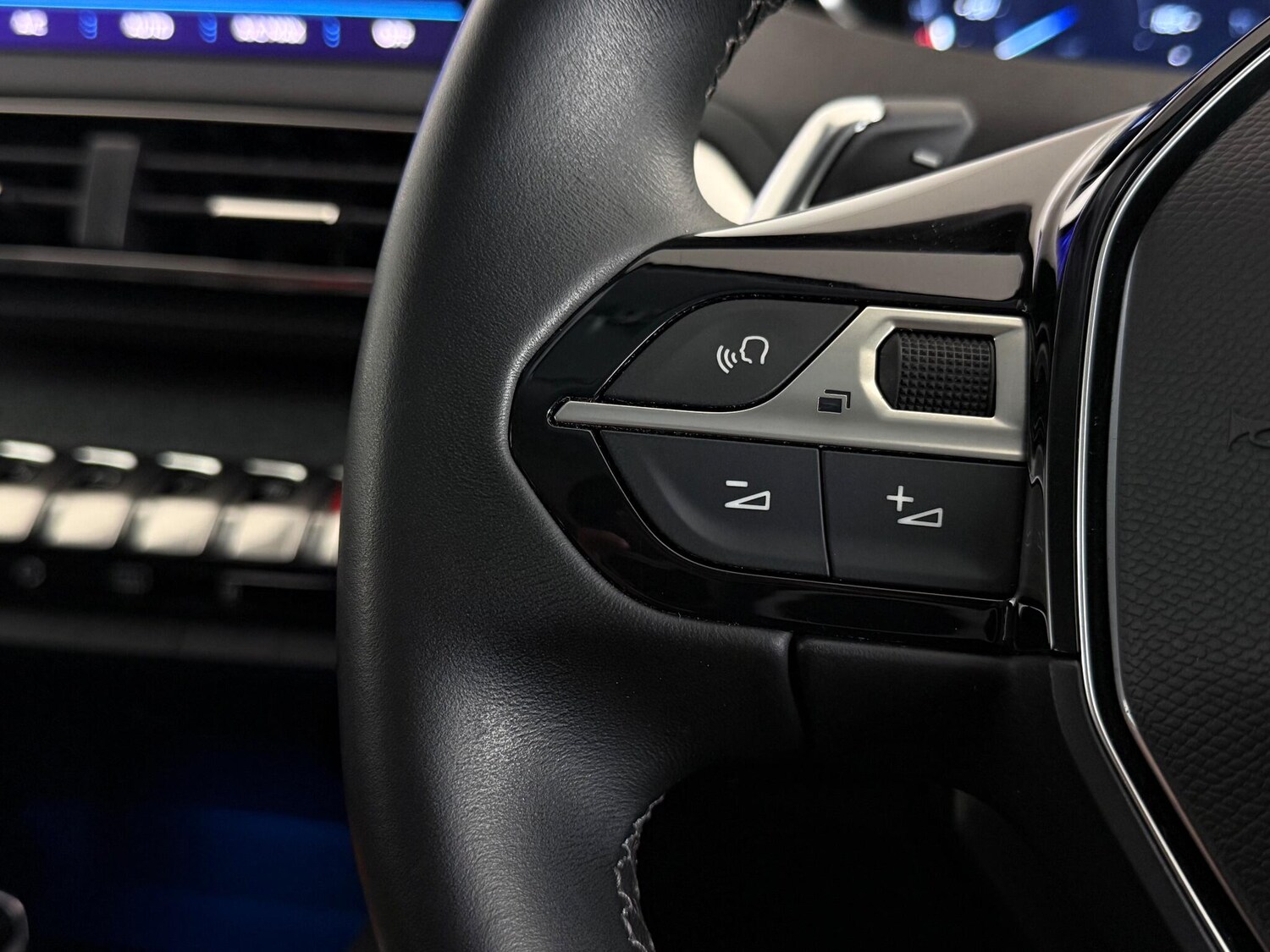 Used Peugeot 3008 2020 for sale - 77497627: Photo 18