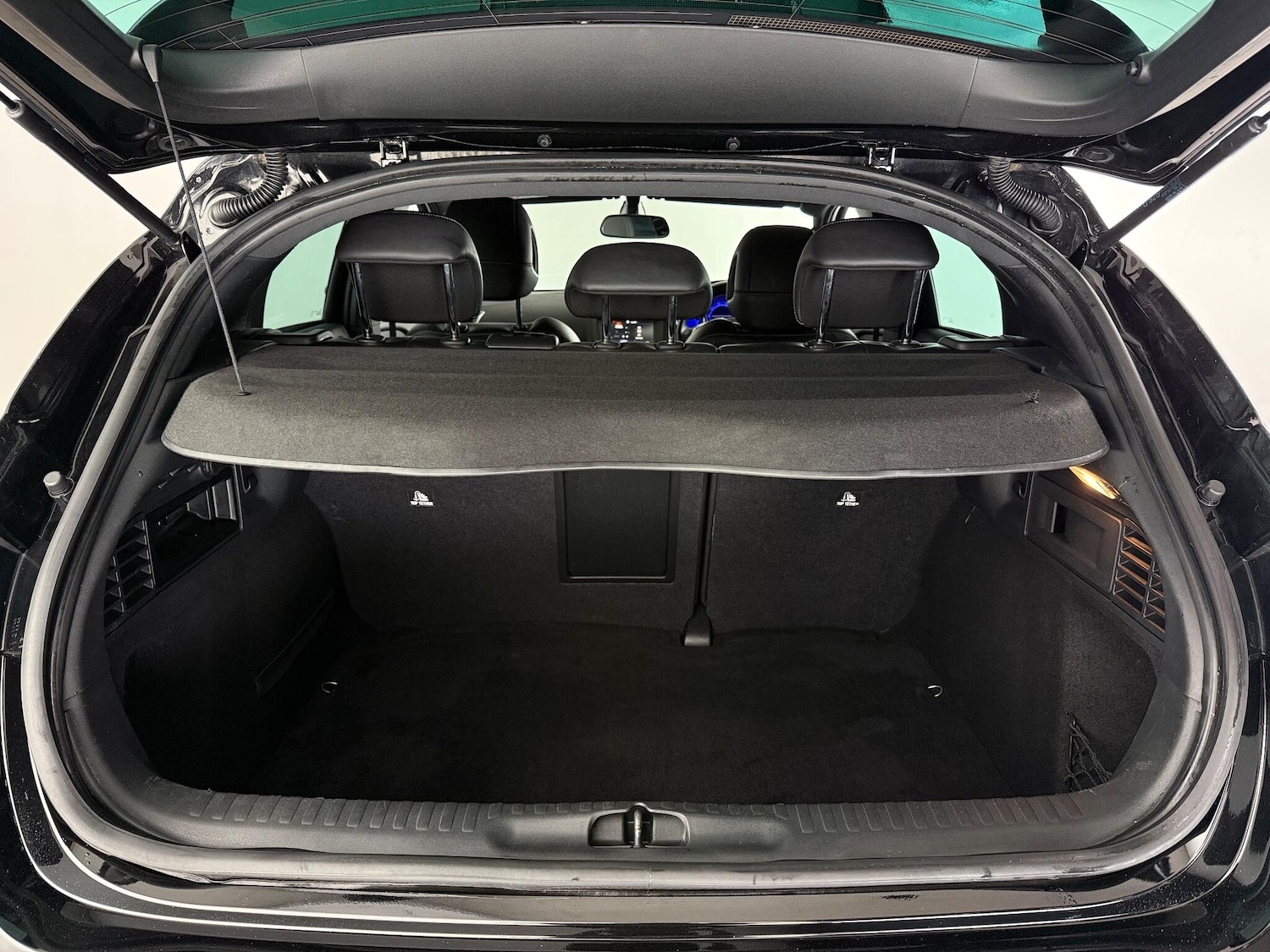 Used DS Automobiles DS 4 Crossback 2016 for sale - 76952497: Photo 13