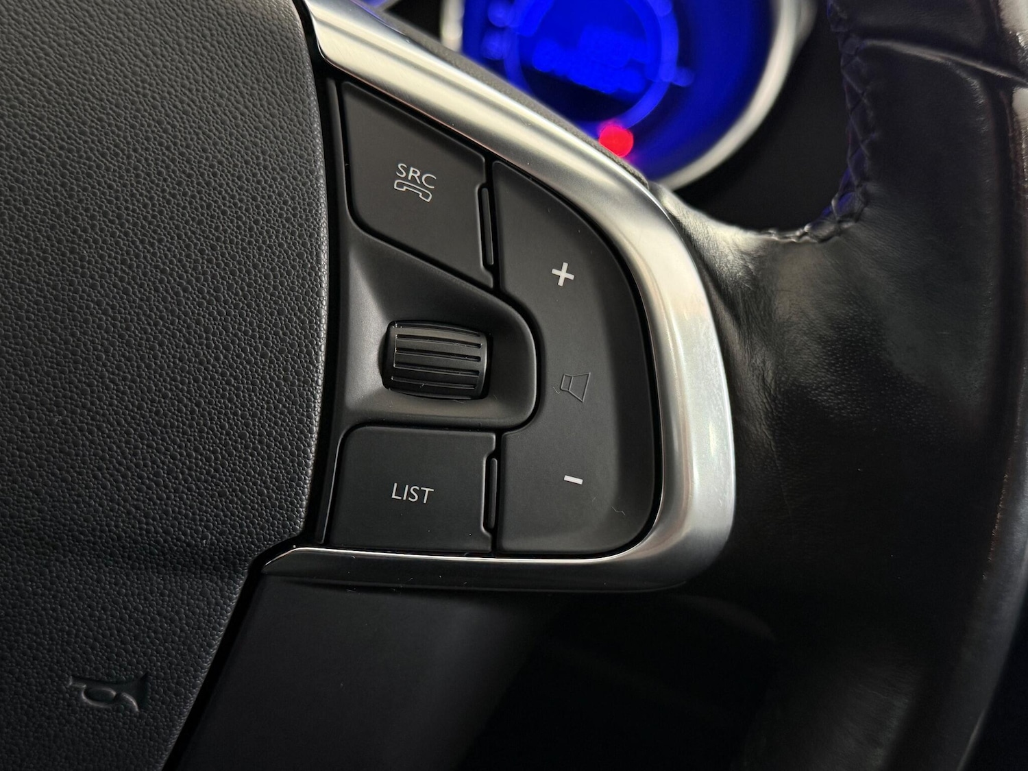 Used DS Automobiles DS 4 Crossback 2016 for sale - 76952497: Photo 25