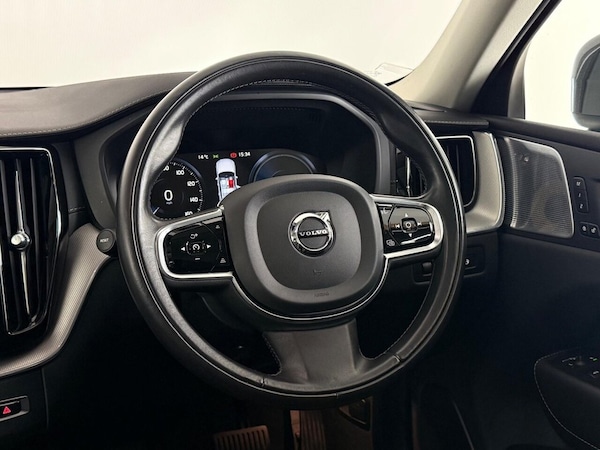 Used Volvo XC60 2020 for sale - 76223679: Photo 15