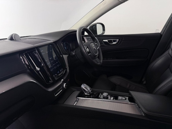 Used Volvo XC60 2020 for sale - 76223679: Photo 17