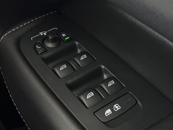 Used Volvo XC60 2020 for sale - 76223679: Photo 24