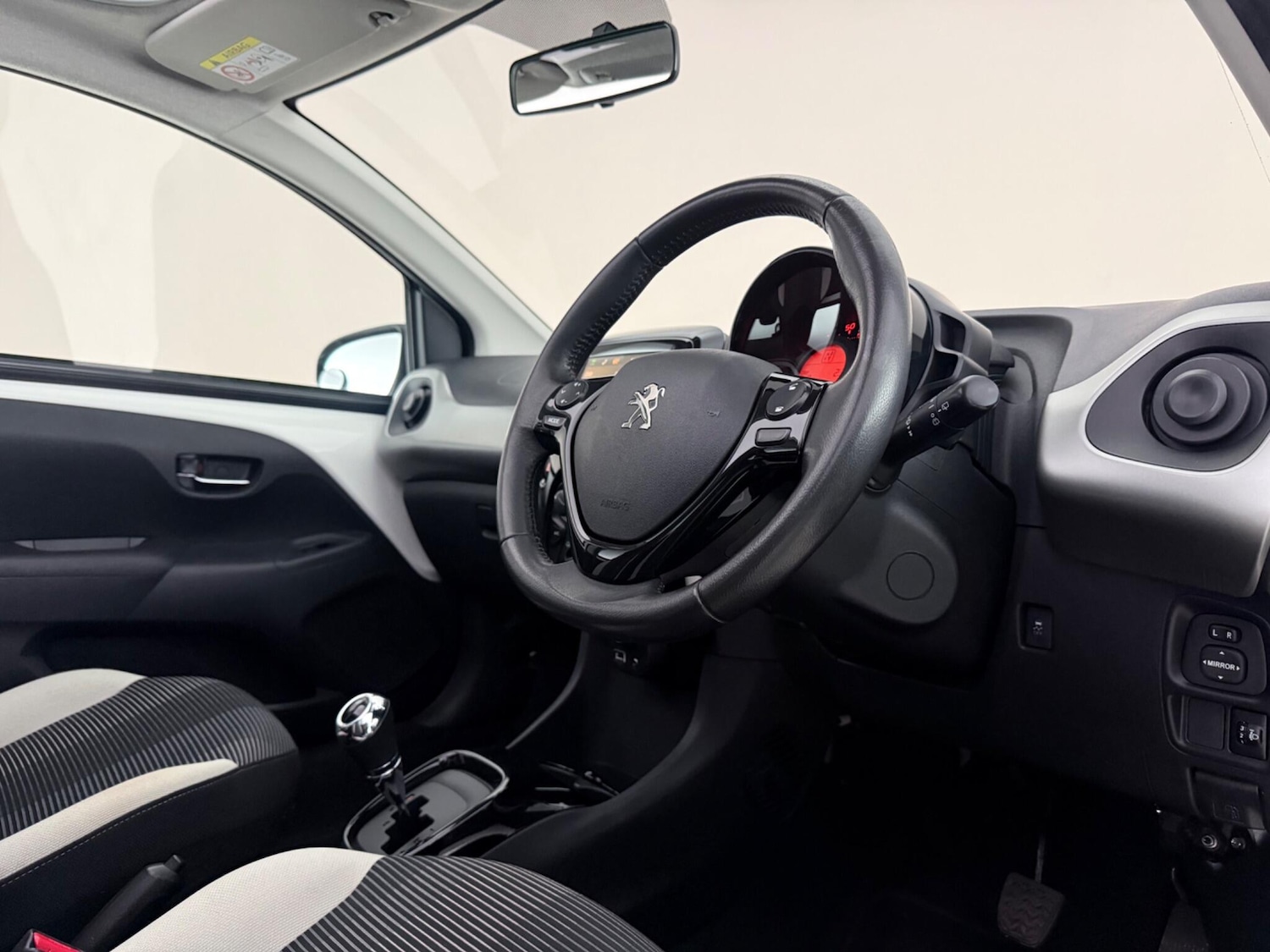 Used Peugeot 108 2017 for sale - 78063139: Photo 15