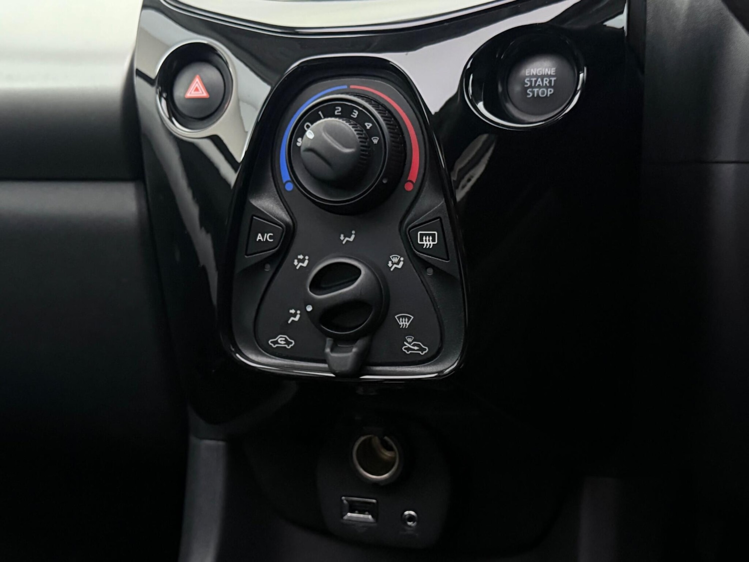 Used Peugeot 108 2017 for sale - 78063139: Photo 22