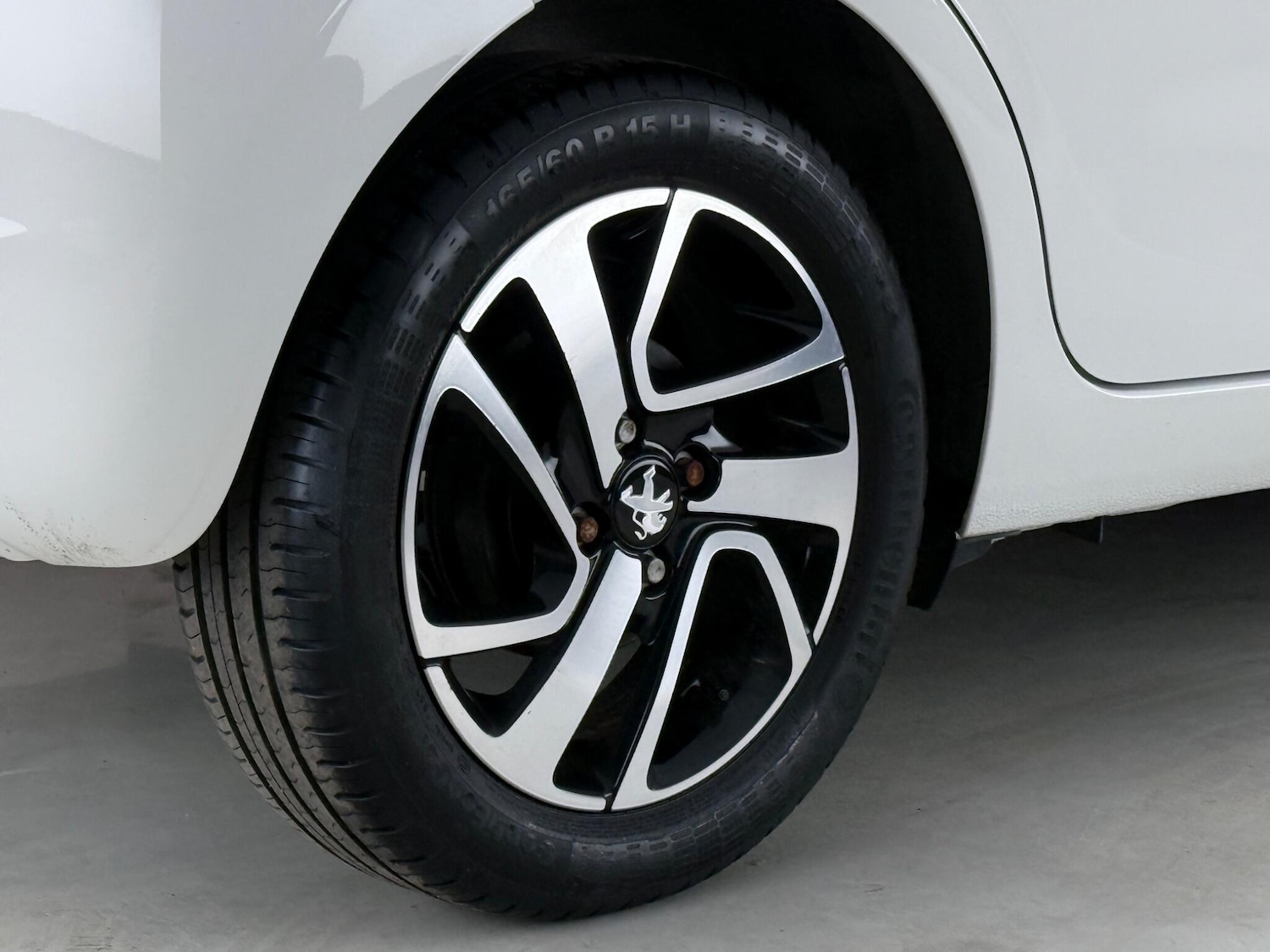 Used Peugeot 108 2017 for sale - 78063139: Photo 6