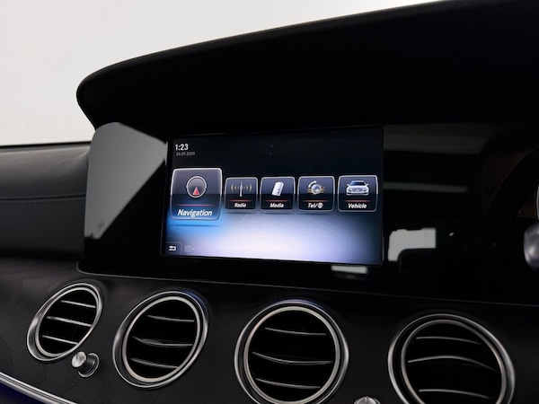 Used Mercedes-Benz E-Class 2017 for sale - 76202490: Photo 38