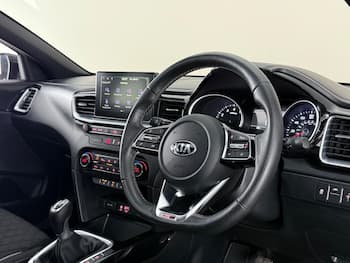 Used Kia Ceed 2020 for sale - 79732491: Photo