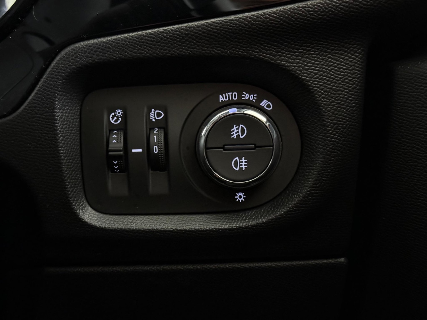 Used Vauxhall Corsa 2020 for sale - 77244012: Photo 18