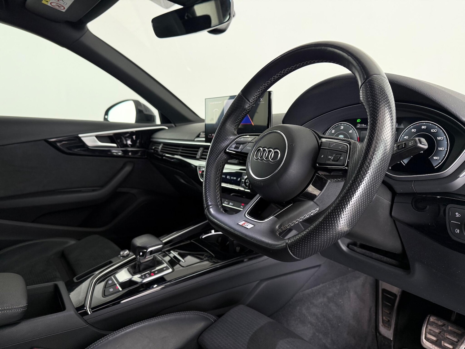 Used Audi A4 Avant 2022 for sale - 76714699: Photo 24