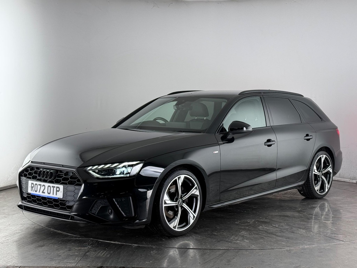 Used Audi A4 Avant 2022 for sale - 76714699: Photo 4