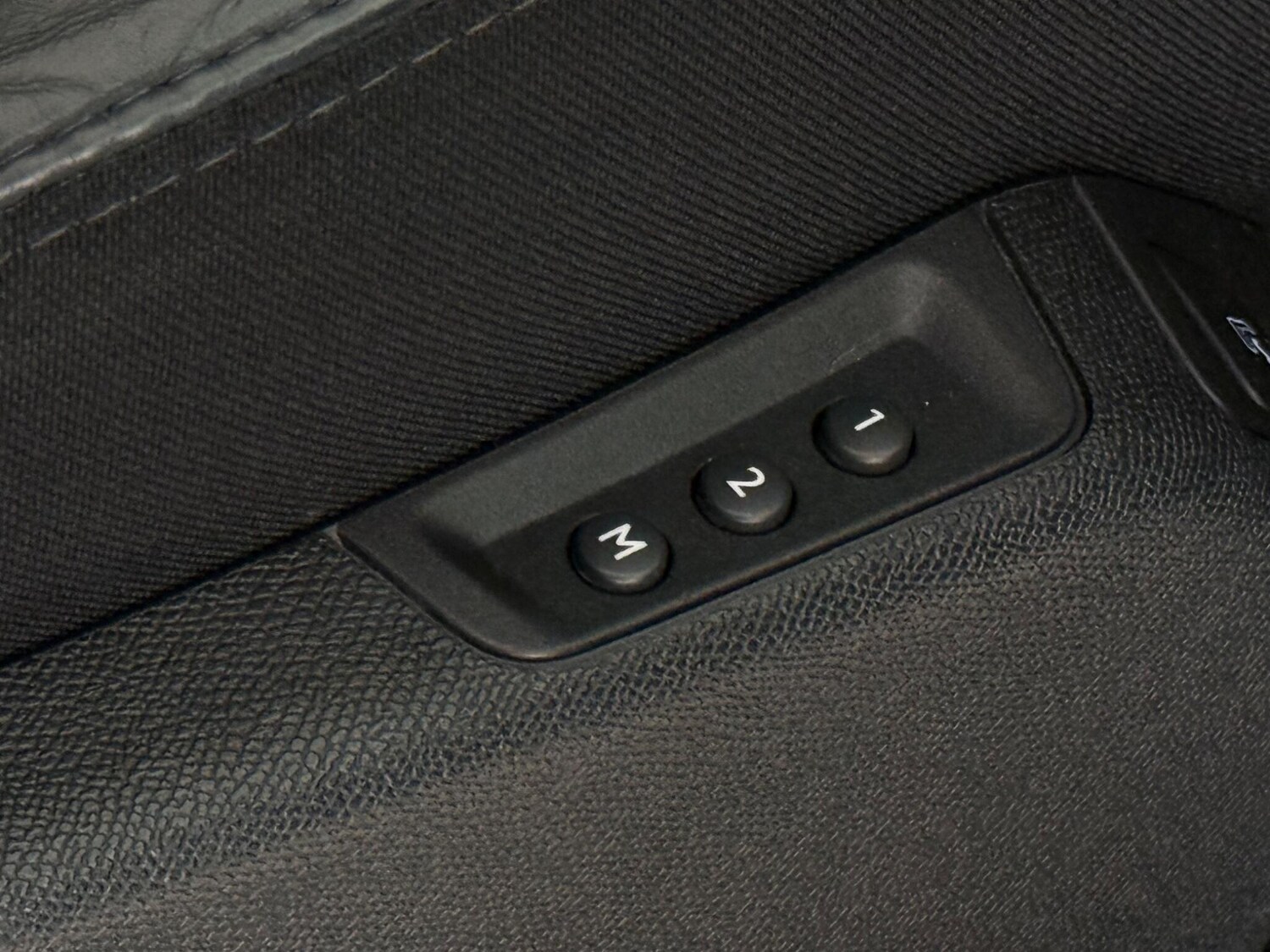 Used Peugeot 3008 2017 for sale - 77525195: Photo 12