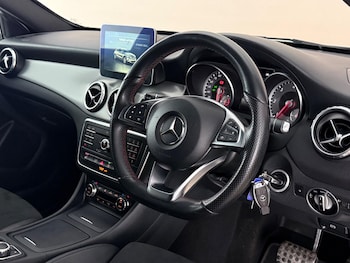Used Mercedes-Benz GLA 2016 for sale - 79453892: Photo