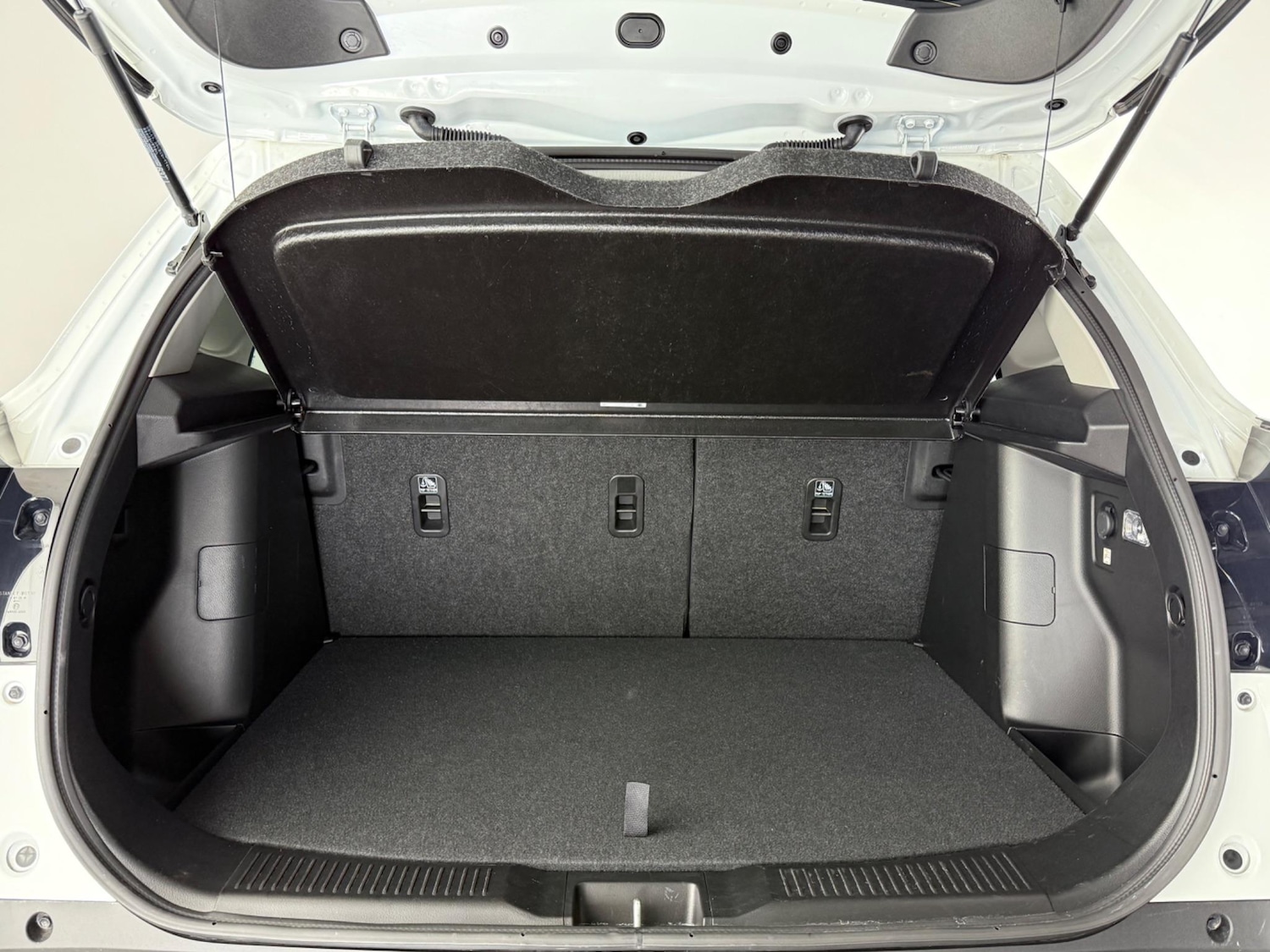 Used Suzuki SX4 S-Cross 2023 for sale - 76468194: Photo 12