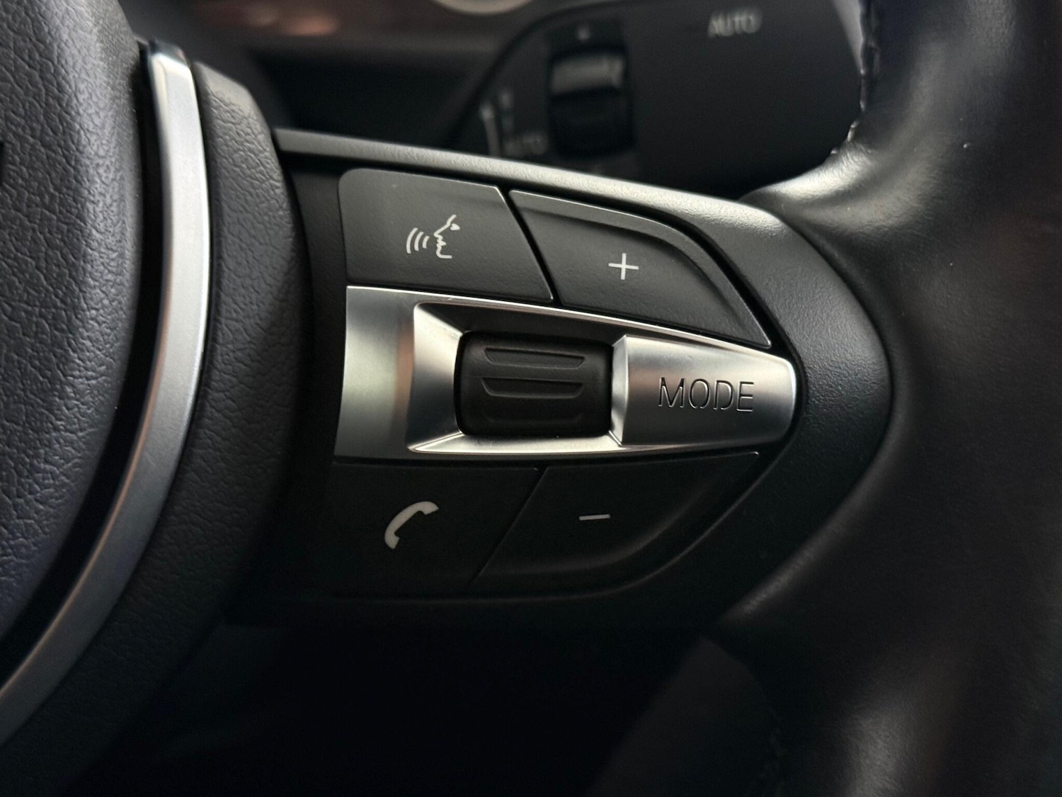 Used BMW 3 Series 2018 for sale - 76584687: Photo 25